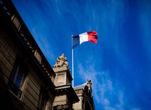 france-to-ditch-windows-for-linux-to-reduce-reliance-on-us-tech-|-techcrunch