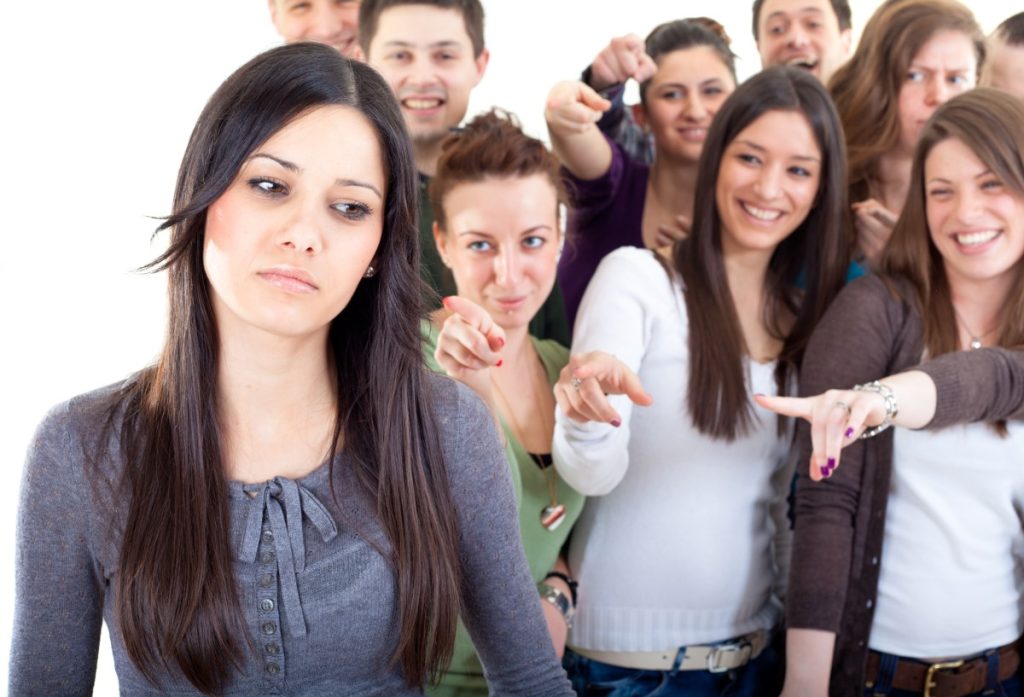 psa:-if-you-use-the-meta-ai-app,-your-friends-will-find-out-and-it-will-be-embarrassing-|-techcrunch