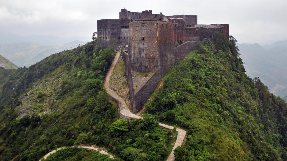 haiti’de-turistik-alanda-izdiham:-en-az-30-kisi-hayatini-kaybetti