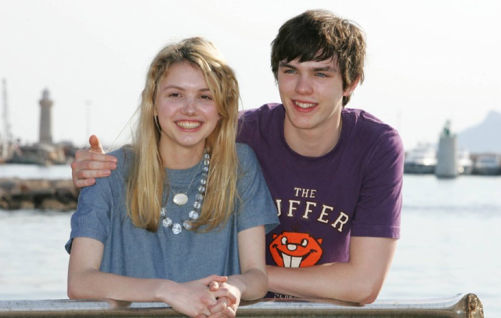 hannah-murray-explains-years-away-from-acting-in-new-memoir-after-sudden-career-hiatus