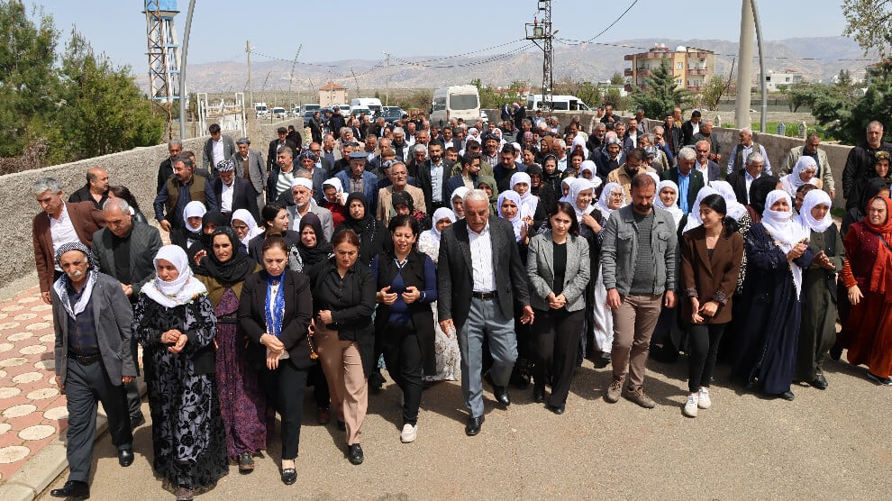 qsd-savascisi-akman’in-taziyesi-kitlesel-ziyaret-edildi