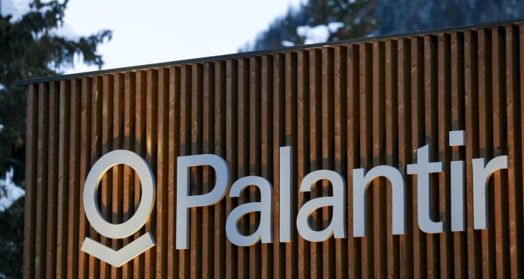 palantir-posts-mini-manifesto-denouncing-inclusivity-and-‘regressive’-cultures-|-techcrunch