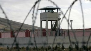 ‘cezaevlerinde-yasanan-ihlaller,-disaridaki-siyasal-iklimden-kopuk-degil’