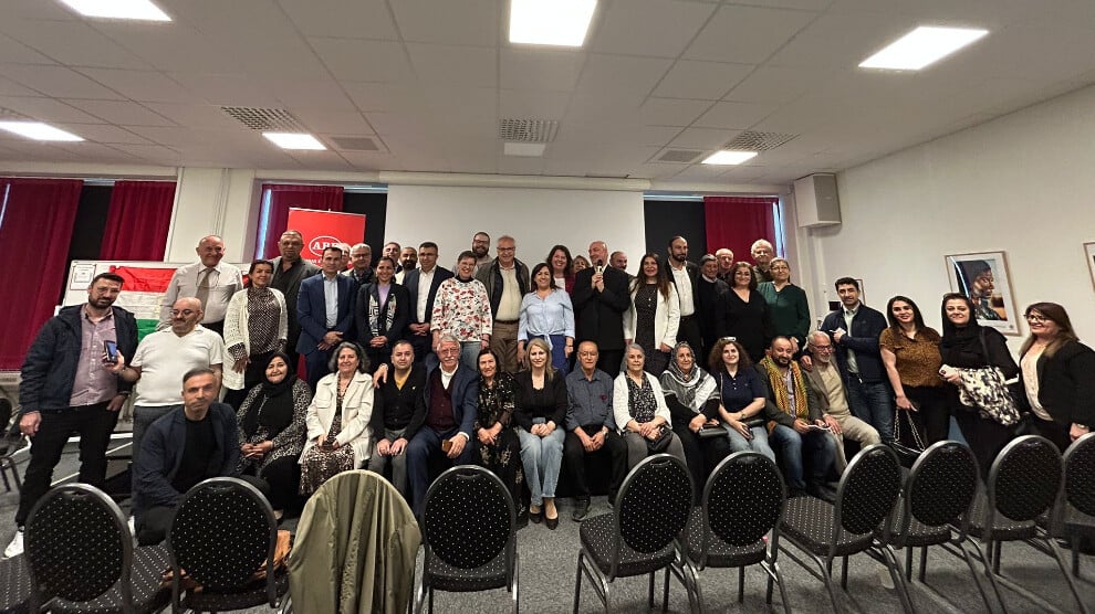 orebro’da-ortadogu’nun-geleceginde-kurtlerin-rolu-tartisildi