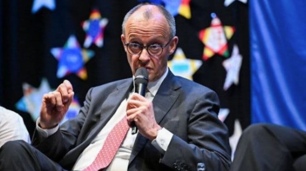 almanya-basbakani-merz:-‘iran,-abd’yi-kucuk-dusuruyor’