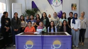 tja:-mevsimlik-tarim-iscisi-kadinlar-sagliksiz-ve-guvencesiz-kosullarda-calisiyor