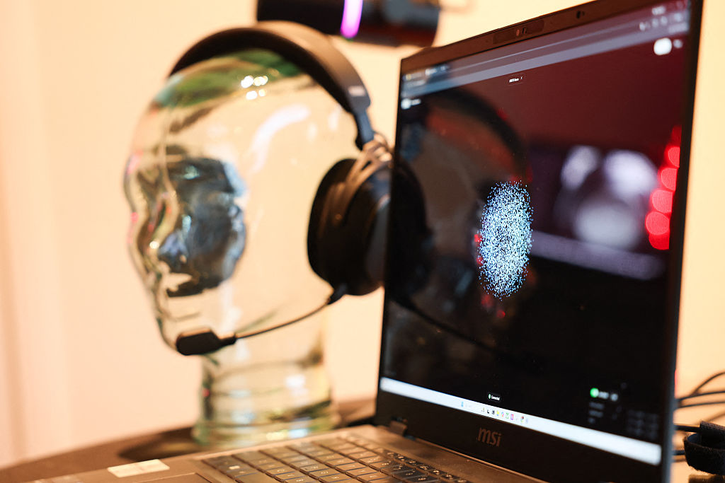 bci-startup-neurable-looks-to-license-its-‘mind-reading’-tech-for-consumer-wearables-|-techcrunch