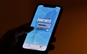 apple-loses-bid-to-pause-app-store-fee-changes-as-case-heads-to-supreme-court-|-techcrunch