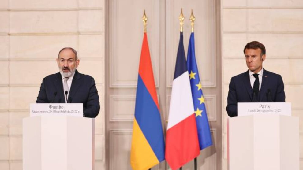macron’da-erivan’a-ilk-resmi-ziyaret:-bolgesel-dengeler-gundemde
