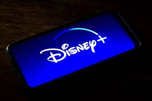 disney-looking-to-make-a-unified-‘super-app,’-report-says-|-techcrunch
