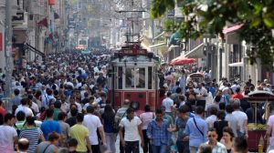 ‘intihari-kisisel-sorun-olarak-gormek,-toplumsal-boyutunu-gorunmez-kilar’