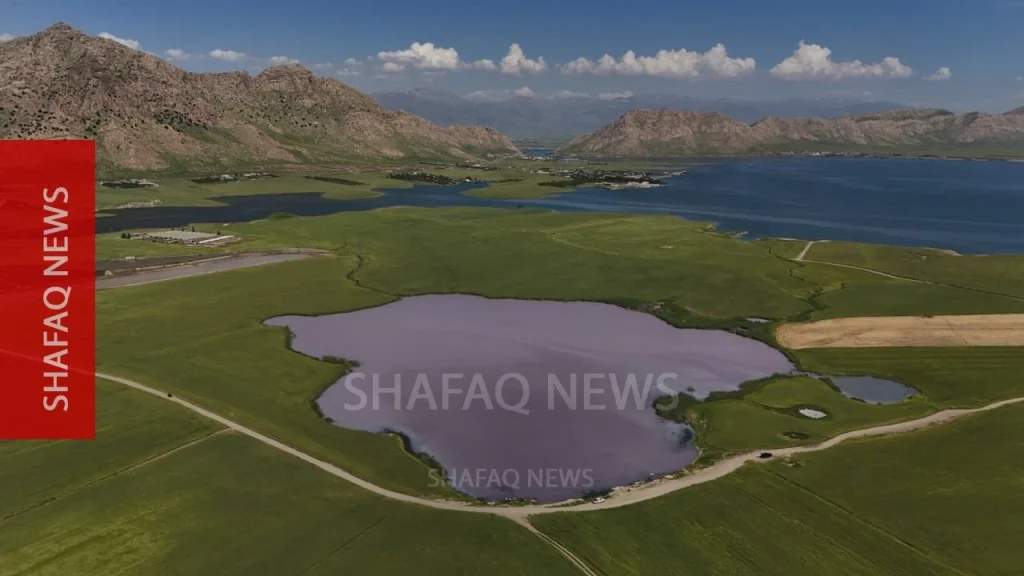 unusual-lake-in-al-sulaymaniyah-changes-color-throughout-the-year-–-shafaq-news