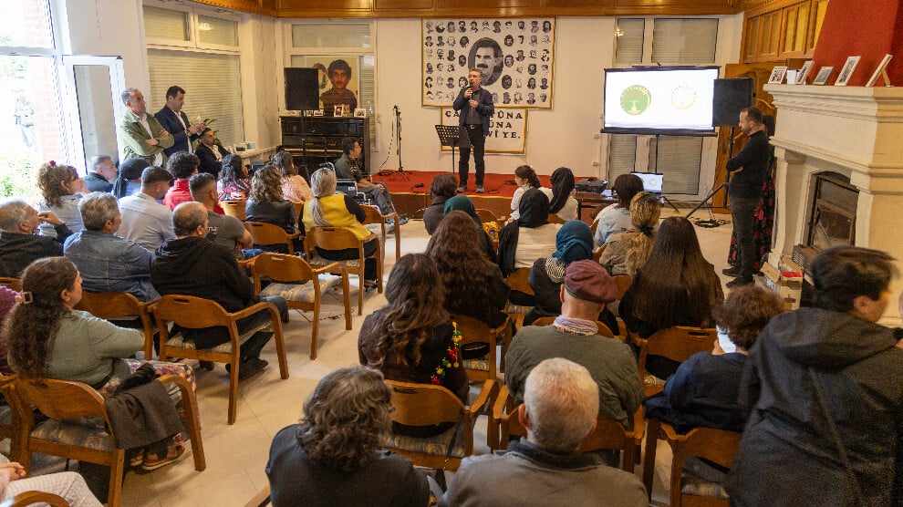 belcika’da-med-kultur-evi-acildi