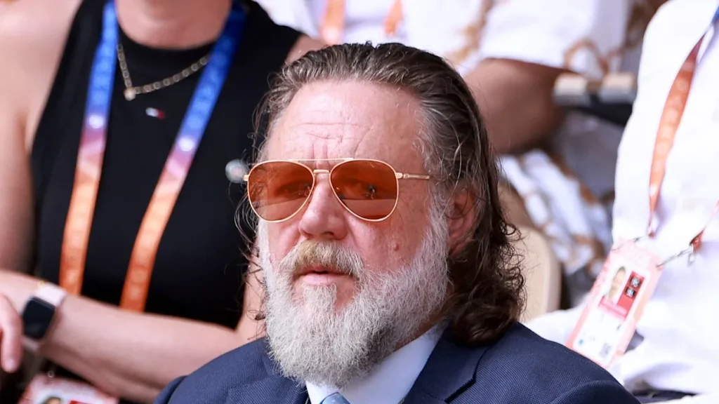 russell-crowe-responds-after-heated-fan-encounter-outside-paris-hotel-goes-viral