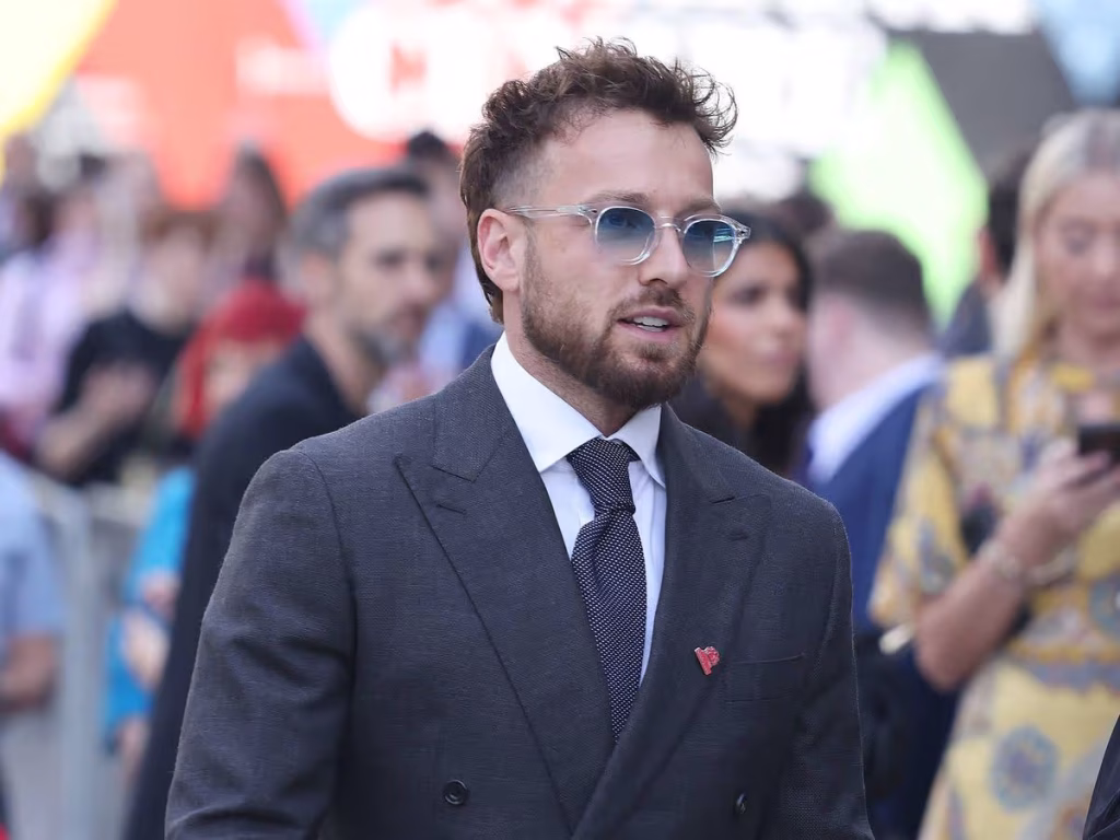 sam-thompson-opens-up-about-adhd-journey-and-awkward-royal-protocol-slip-with-king-charles