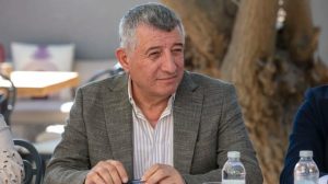 guzelbahce-belediye-baskani-mustafa-gunay-gorevden-uzaklastirildi