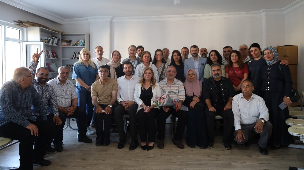 32-yil-sonra-tahliye-edilen-hasan-ogut’e-kitlesel-ziyaret