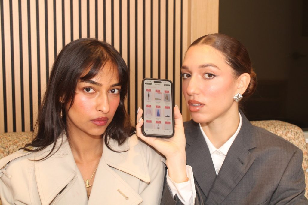 a-new-app,-the-mall,-is-building-a-universal-feed-for-online-shopping-|-techcrunch
