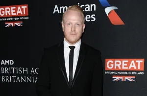 twin-peaks-actor-owain-rhys-davies-dies-suddenly-at-44,-tributes-pour-in