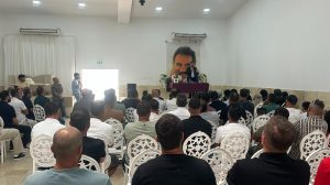 omer-ocalan-avignon’da-halk-toplantisina-katildi