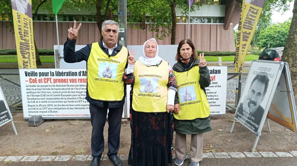 strasbourg-eylemcileri:-butun-kurtler-olarak-onderligimizin-yanindayiz