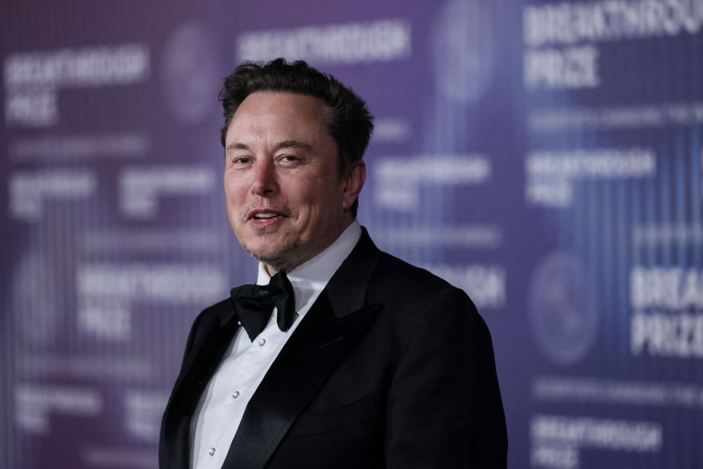 elon-musk-becomes-the-world’s-first-trillionaire-after-spacex’s-historic-ipo-|-techcrunch