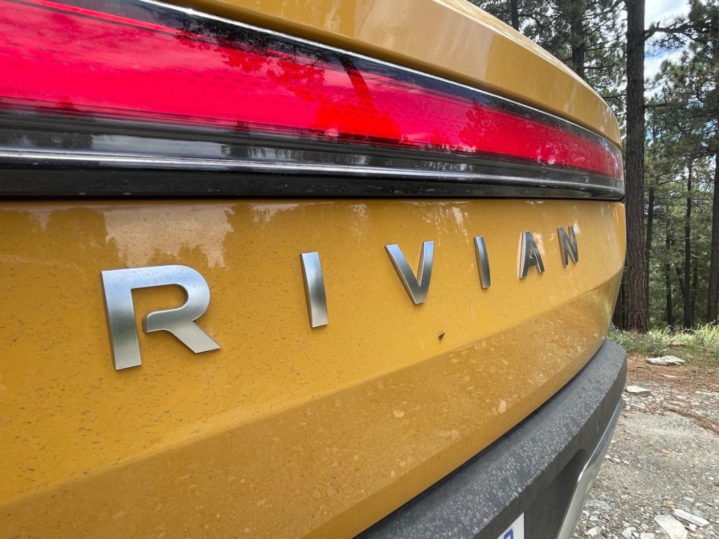 rivian-owners-file-lawsuit-alleging-false-promises-on-self-driving-features-|-techcrunch