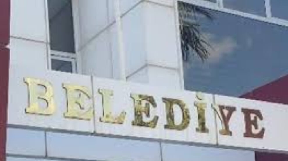 belediye-baskan-yardimcisi-ve-4-kisi-tutuklandi
