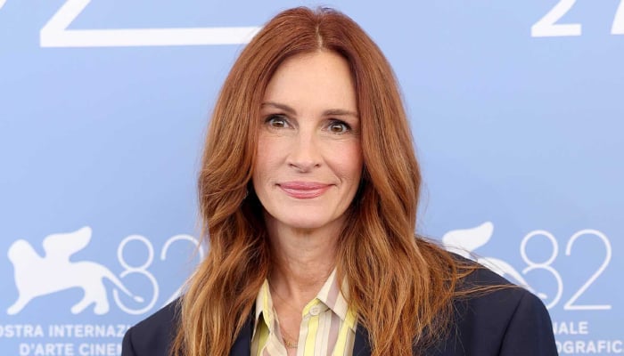 julia-roberts-celebrates-son-henry’s-19th-birthday-during-rare-family-outing-in-new-york