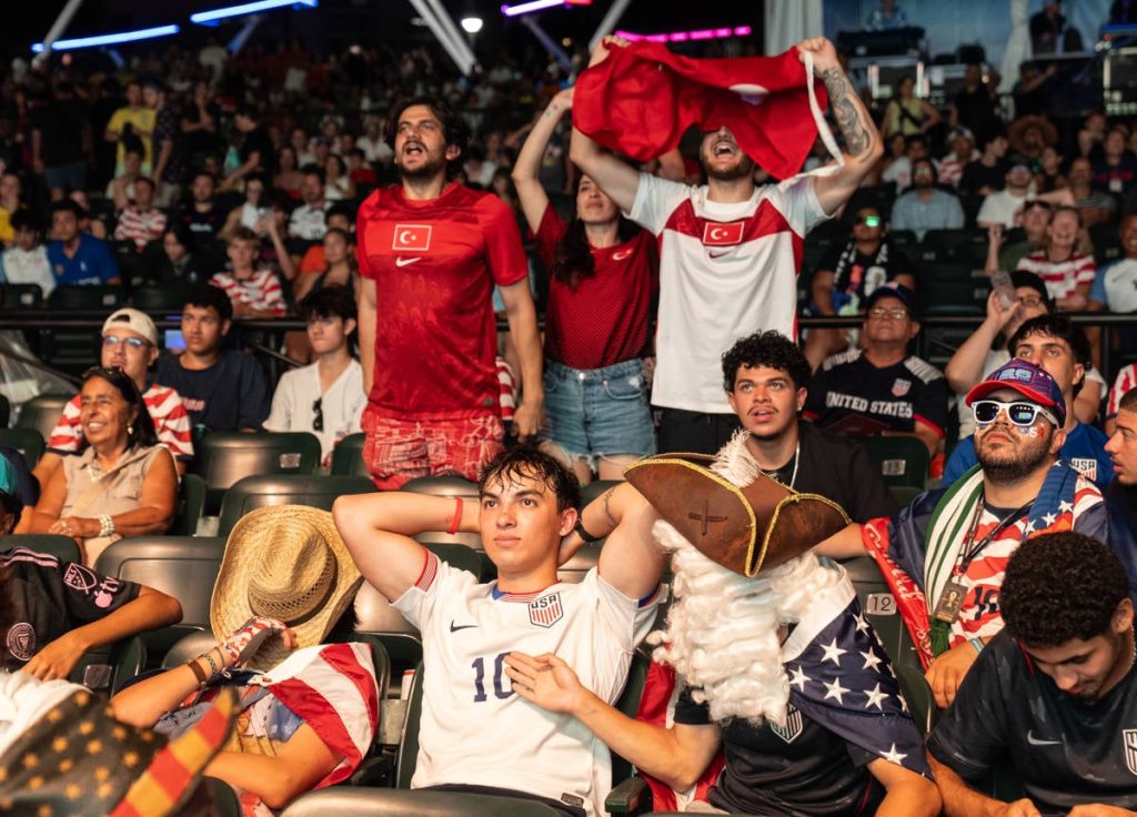 the-world-cup-and-the-storm-in-a-(big)-tea-cup
