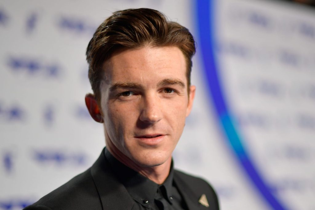 drake-bell-turns-40,-embracing-a-new-chapter-focused-on-music,-family-and-personal-growth