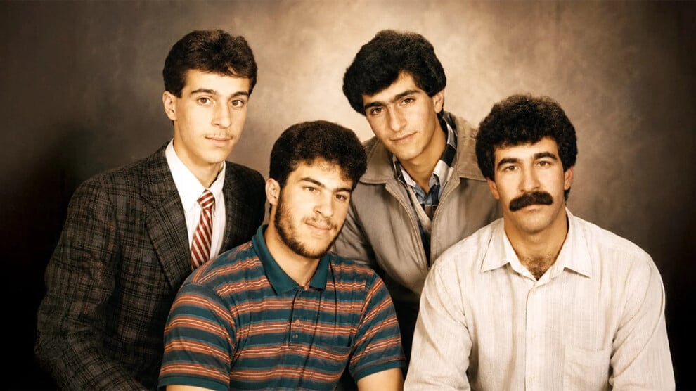dort-kardes,-dort-yoldas:-bayragi-yere-dusurmedigimizi-bildirin!