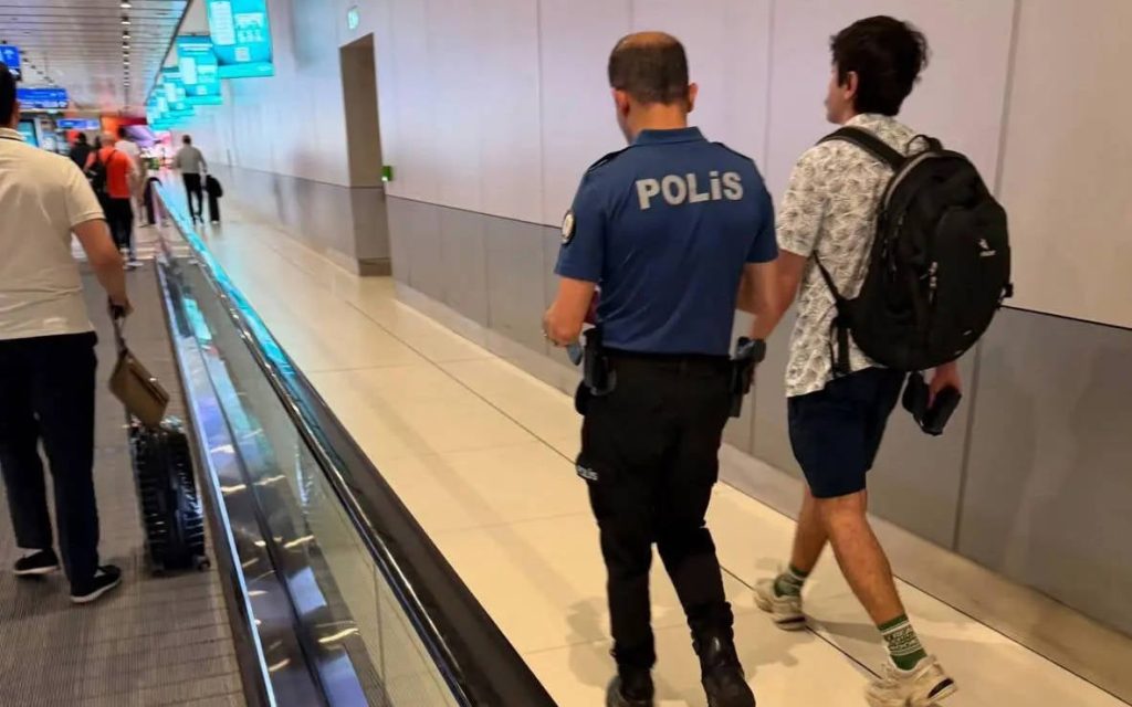 comedian-deniz-goktas-detained-after-new-show-goes-viral