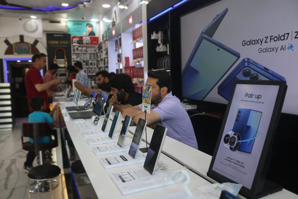 ai-driven-memory-crunch-jolts-india’s-smartphone-market-|-techcrunch