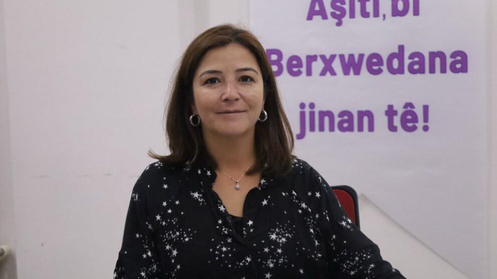 didem-yilmaz:-adim-atmamasi-nedeniyle-halkin-devlete-guveni-yok