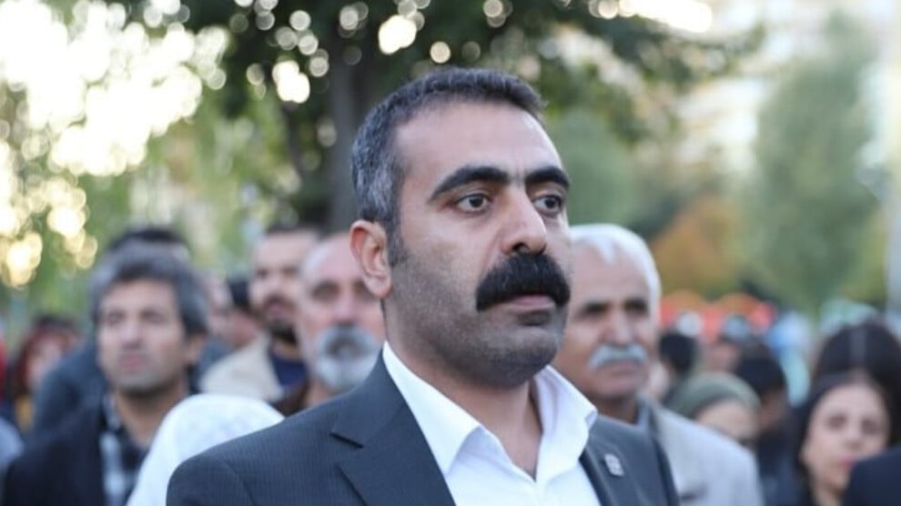 amed-buyuksehir-belediyesi-esbaskani-dogan-hatun-geri-cekildi