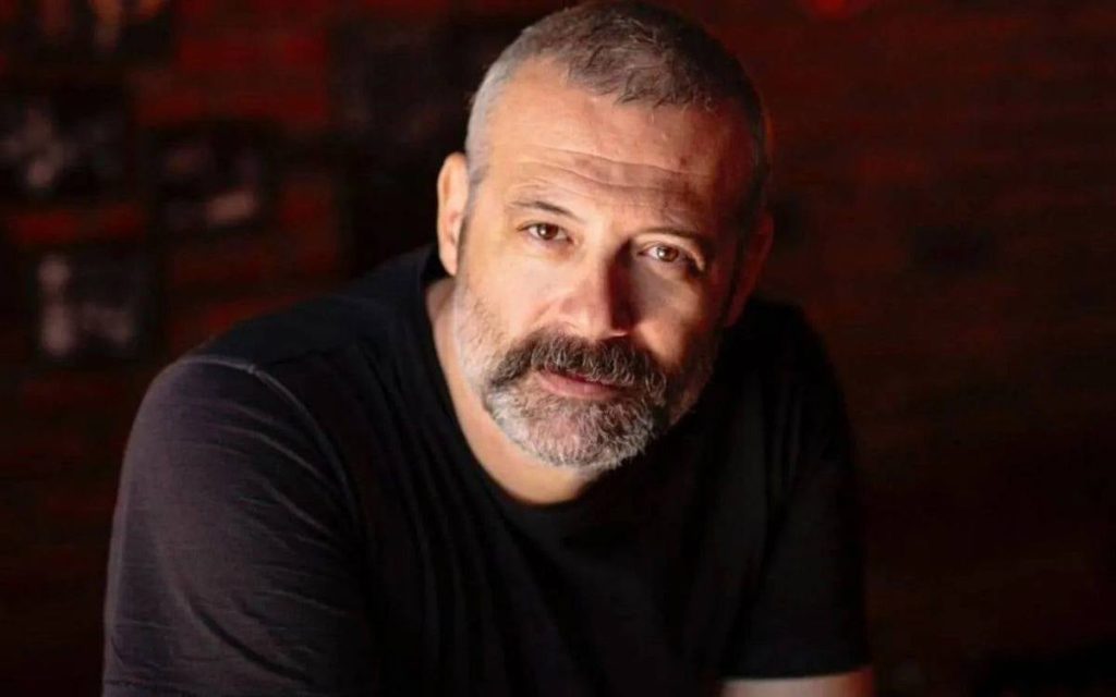 actor-levent-uzumcu-placed-under-house-arrest-over-social-media-comments