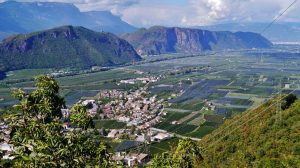 guney-tirol-modeli:-catismadan-ozerklige-uzanan-yol-1