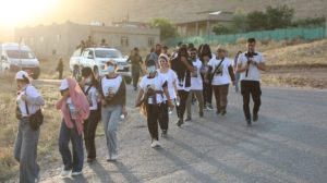 ezidi-genclerden-3-agustos-fermani’nin-yil-donumunde-iki-gunluk-uzun-yuruyus