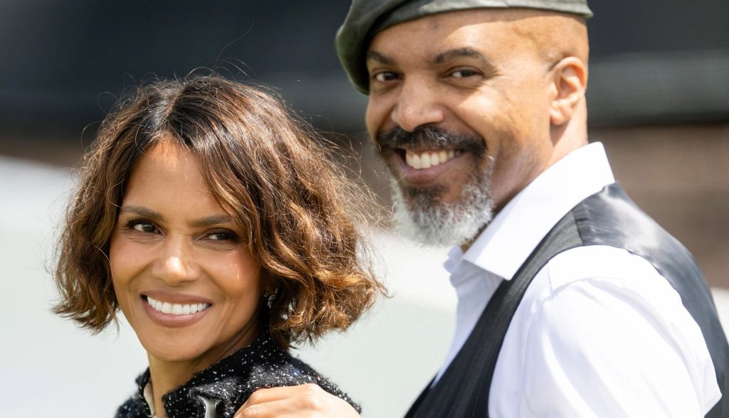 halle-berry-stuns-fans-with-bold-fiji-vacation-photos-ahead-of-milestone-60th-birthday