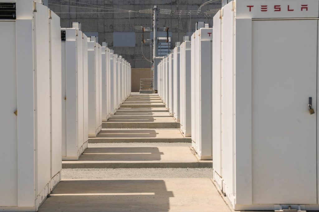 spacex-has-bought-$329m-worth-of-tesla-megapacks-so-far-this-year-|-techcrunch