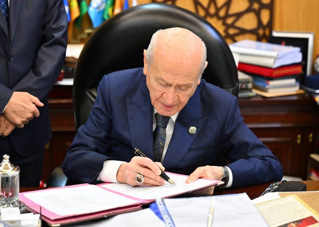 bahceli-calls-for-release-of-ocalan,-demirtas-as-‘kurdish-peace-law’-heads-to-parliament