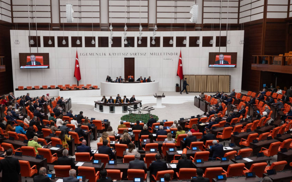 turkey-unveils-draft-law-on-kurdish-peace-process,-pkk-reintegration