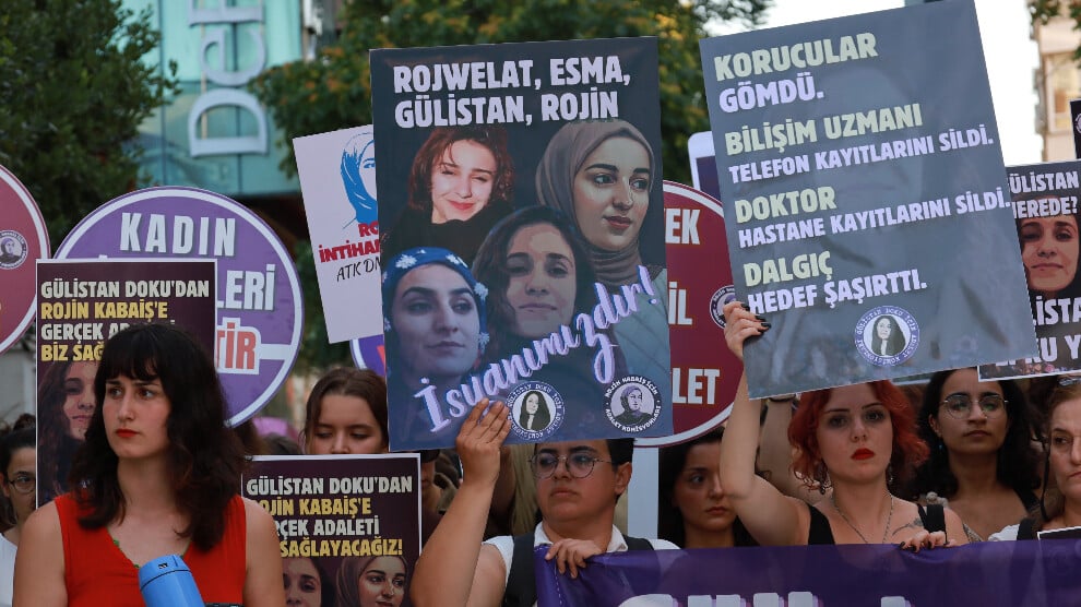 kadinlar-gurlek’e-seslendi:-ucu-soylu’ya-dokunmasina-ragmen-neden-cagrilmiyor?