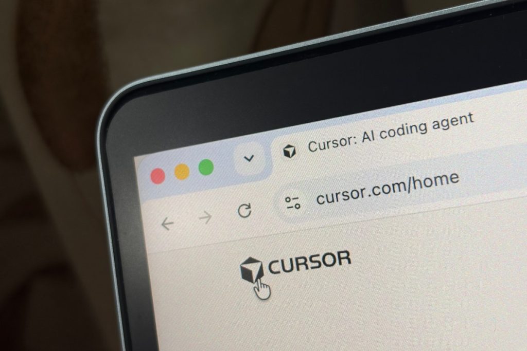spacex-officially-closes-its-cursor-acquisition-|-techcrunch