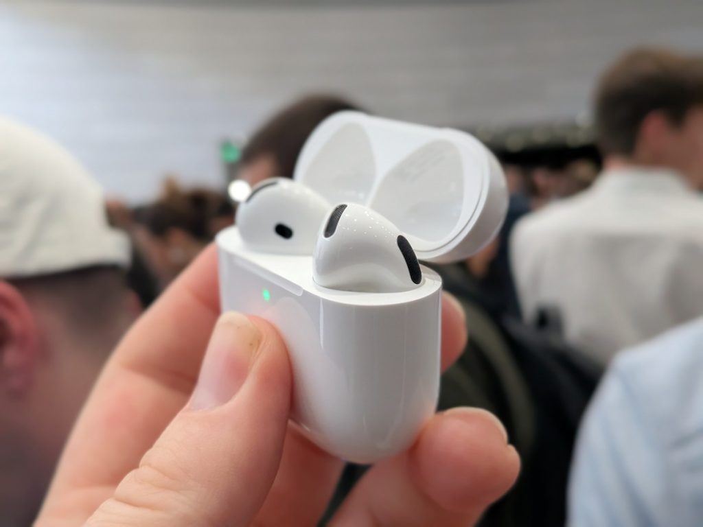 apple’s-new-macos-update-reportedly-contains-a-video-of-airpods-with-a-camera-|-techcrunch