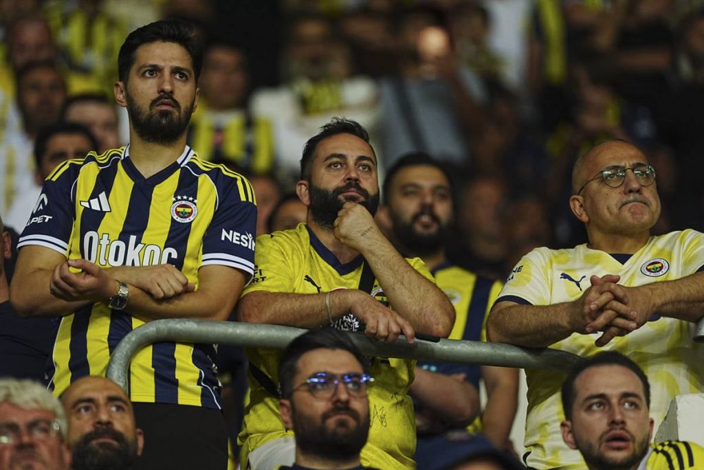 are-the-big-three-in-trouble?-we-have-lift-off
