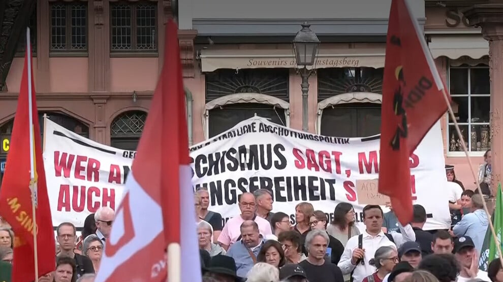 afd,-saksonya-anhalt-secimlerinde-mutlak-cogunluga-yaklasti,-cdu-coktu