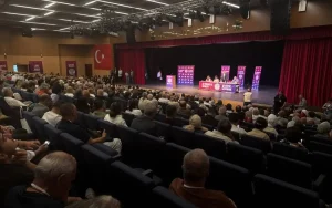 dem-party-focuses-on-‘third-way’-and-transformation-at-party-congress