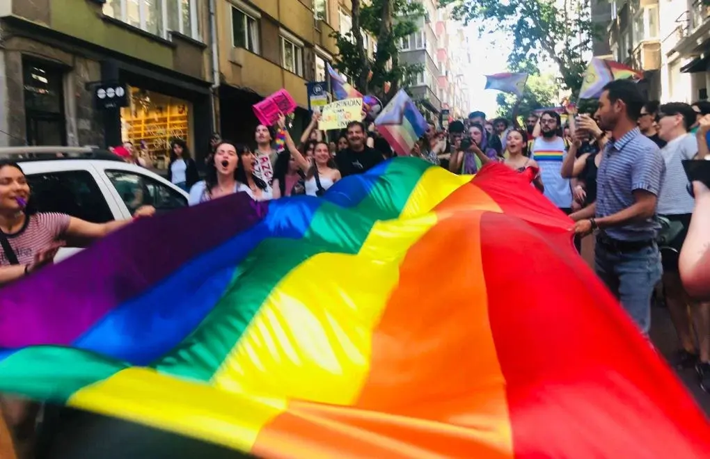 how-turkey’s-vague-obscenity-law-is-becoming-a-tool-to-criminalize-lgbti+-visibility